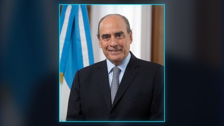 Francos, entre el freezer y 2027